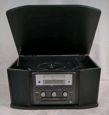 TEAC GF-350 CD Player Recorder, Record Player, FM/AM Stereo CD Not Working READ  - Image 1 of 4
