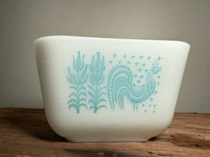 Gallo turquesa Pyrex 502 Amish Butterprint 1,5 pintas plato listo para horno SIN TAPA - Imagen 1 de 8