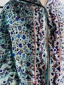 Luxus 100% Seide Schal, Made in Indien, Rechteck 52”x24”, Handbedruckt. - Bild 1 von 5