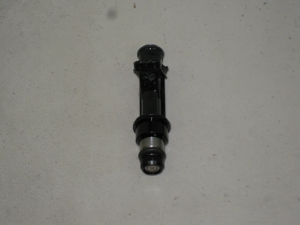 04 05 Chevy Aveo Pontiac Wave Suzuki Swift 1.6L DOHC Fuel Injector 2004 2005 OEM - Image 1 of 1