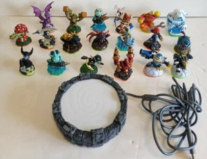Skylander Figurines for XBOX 360 Lot Of 19 With Portal USED MIXED & RANDOM - Picture 1 of 11