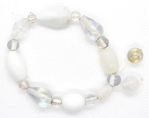 AROBORO WHITE GLASS BEAD STRETCH BRACELET Frosted and Clear Size 7-8" - Picture 1 of 4