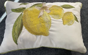 Vintage Pier 1 Pillow Lemons Yellow Green Embroidered Rectangle Silver Thread - Picture 1 of 8