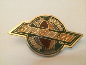 Vintage 1987 NFL SUPERBOWL XXII San Diego Host lapel hat tie metal pin