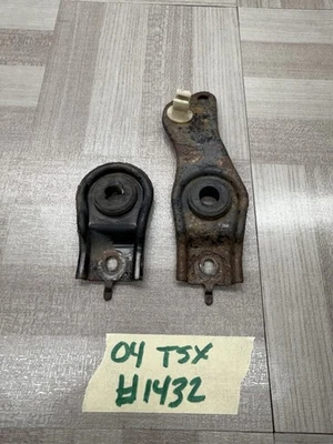 🔰OEM 04-08 Acura TSX Radiator Bracket Set Brackets CL9 W/ Hood Prop Clip 05 06 - Image 1 of 2