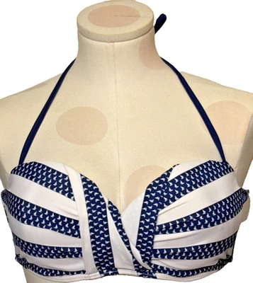 Venus Women's Blue And White Bandeau Halter Swim Top SIZE D (fits 32DD, 34D, 36C - Image 1 of 4