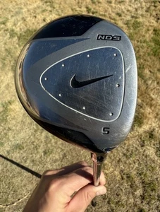 Nike Golf NDS 5 Holz RH Fujikura Graphite Stiff Schaft mit Nike Grip 42“ Länge - Bild 1 von 11