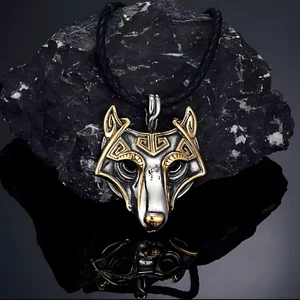 Fenrir Wolf Kette aus Edelstahl – Wikinger Anhänger Rocker Schmuck  Halskette - Bild 1 von 9