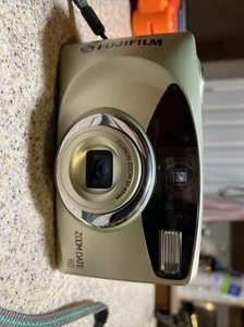 Fujifilm Zoom Date 60EZ Silver 35mm Auto Focus Point & Shoot Film Camera Tested - Picture 1 of 7