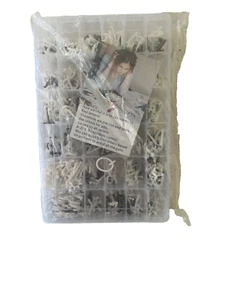 Small Felt Letter Board ( Letters & Numbers only) Includes 150 3/4 Inch Plastic - Picture 1 of 2