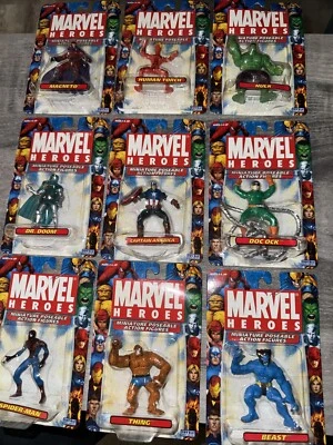 9 mini figuras de acción fundidas a presión posables de Marvel Heroes Doom Ock Thing Beast más Foto 1 de 4