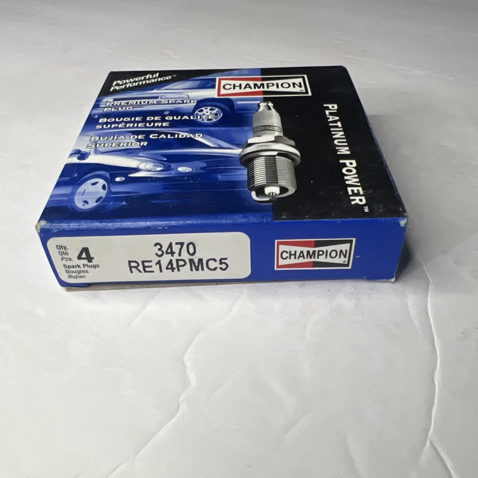SET OF 4 CHAMPION Platinum Spark Plug  Champion Spark Plug  3470 - Image 1 of 1