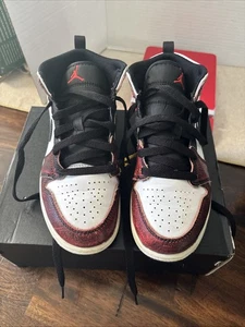 NIKE AIR JORDAN 1 SE MID WEAR-AWAY YOUTH 2.5Y FB0567-006 Negro/Infrarrojo/Blanco - Imagen 1 de 11