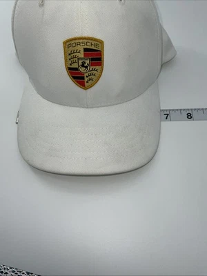 Sombrero blanco con cresta color clásico de ajuste flexible Porsche Design Drivers Selection Foto 1 de 4