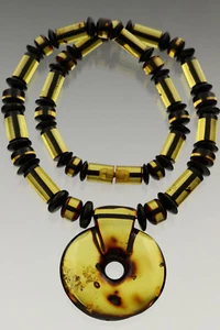 Genuino ÁMBAR BÁLTICO Cuentas Verdes DONUT Colgante Gargantilla Collar 38.4g 181106-5 - Imagen 1 de 4