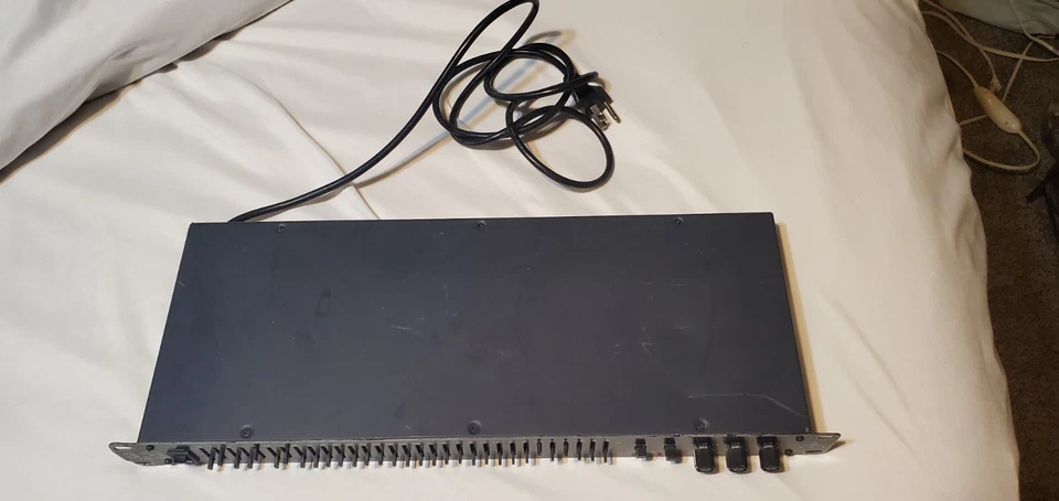 ART Model 351 31-Band Graphic Equalizer NOS - Image 1 of 4