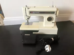 FRISTER ROSSMANN BEAVER 3,SEMI INDUSTRIAL SEWING MACHINE WITH FOOT CONTROL PEDAL - Picture 1 of 12
