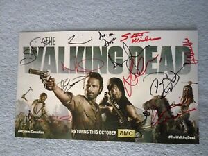 THE WALKING DEAD Cast Signed mini Poster from 2014 San Diego Comic Con Season 4