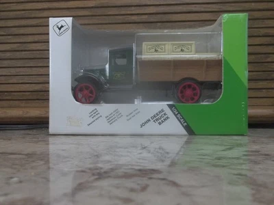 ERTL John Deere 1931 Hawkeye Crate Delivery Truck Replica Bank 1/34 Scale - Image 1 of 4