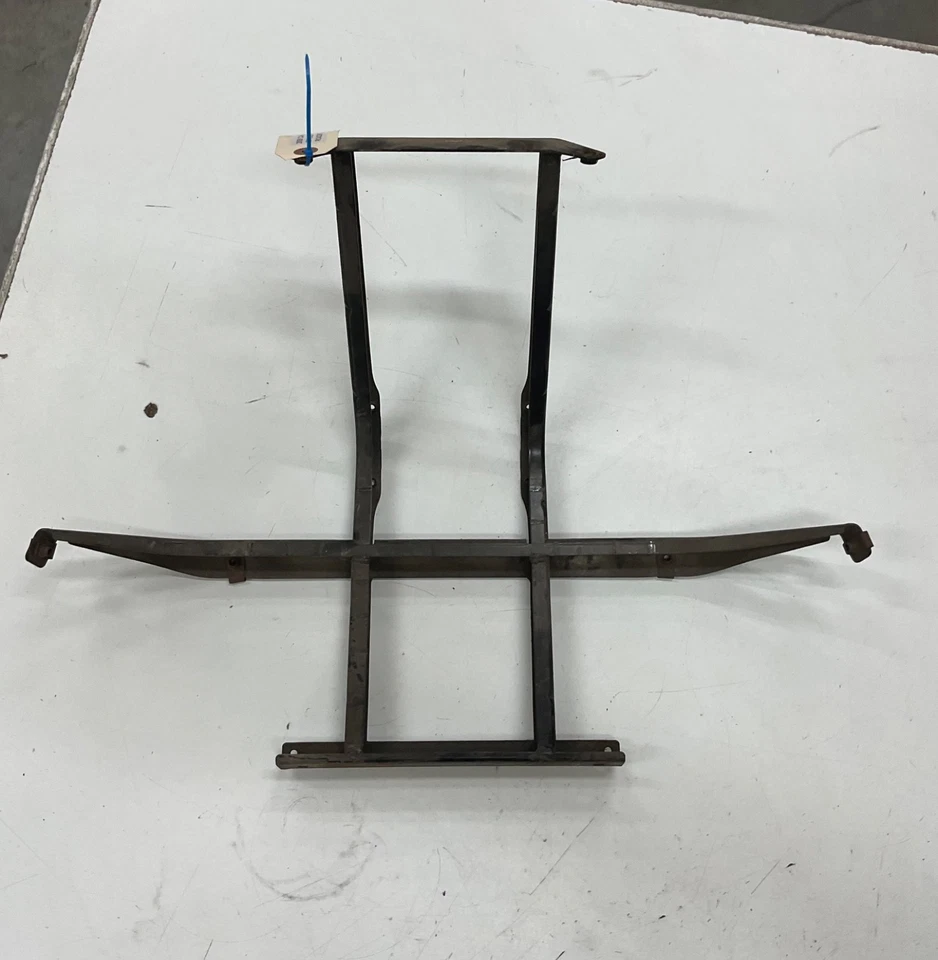 Can-Am Spyder GS 2008 Roadster soporte de montaje de barra de nariz inferior delantera Foto 1 de 1