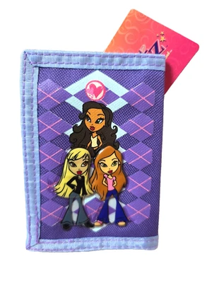 НОВЫЙ С ЯРЛЫКОМ BRATZ LIL' BRATZ ФИОЛЕТОВЫЙ ТРОЙНОГО СЛОЖЕНИЯ БУМАЖНИК 3-1/2» 4-1/2»  - Изображение 1 из 2