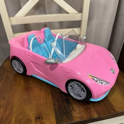 Barbie 2016 Mattel DVX59 rosa glamoroso y azul claro convertible coche cinturones de seguridad blancos Foto 1 de 4