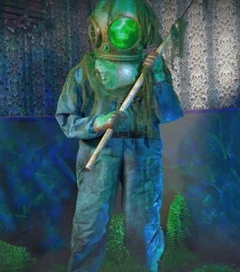 6 Ft ANIMATED DEEP SEA DIVER Halloween Prop HAUNTED HOUSE - Picture 1 of 2
