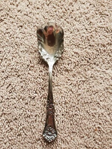 Antique Wm A Rogers SXR Berry Silver Plate Spoon Pat. April 17'06 - Picture 1 of 5