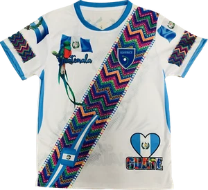 JERSEY DEPORTIVO GUATEMALA BLANCO CON DISEÑO TRADICIONAL PARA HOMBRE. - Imagen 1 de 13