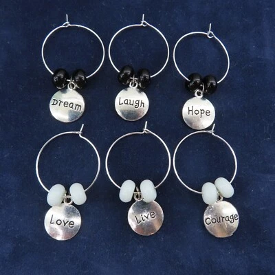 Juego de 6 dijes de vino PALABRA INSPIRADORA marcadores de bebidas de cóctel esperanza coraje amor Foto 1 de 4