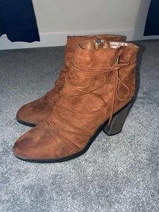 BAMBOO Suede Heeled Lace-Up Design Ankle Booties in Camel - Picture 1 of 5