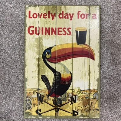 Letrero GUINNESS de madera precioso día merchandising oficial pub, bar, cueva del hombre 12x8 Foto 1 de 4