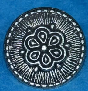 Vintage Pewter Buttons~ (8) 3/4” NOR-KNAPP CO. MARIE DESIGN - Picture 1 of 6
