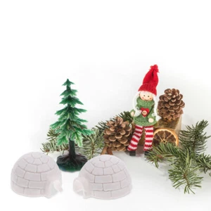  Snow Globe Static Ornaments Christmas Tree Sand Table Landscaping Toddler - Picture 1 of 12