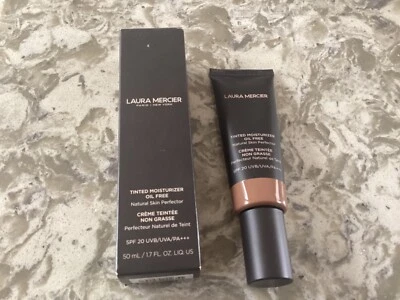 LAURA MERCIER TINTED MOISTURISER OIL FREE NATURAL SKIN PERFECTOR SPF20 NUTMEG - Image 1 of 4
