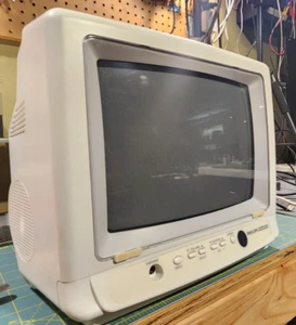 Phillips 9” CRT Color TV Television PRO920X101 Retro Gaming PR0920X101 & Mount - Picture 1 of 11