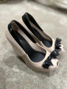 Melissa Women's Queen Peep Toe Wedges - Nude/Black Size 3 - Picture 1 of 3