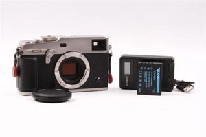 Used Fujifilm X-Pro 3 Titanium Mirrorless Digital Camera Body (Dura Silver) - Picture 1 of 11