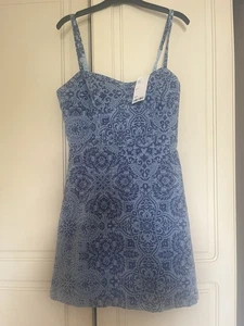 Urban Outfitters blue paisley minidress, size XS/6, brand new with tags - Picture 1 of 5