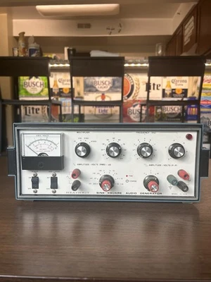 Heathkit IG-5218 Sine Square Audio Generator Vintage Signal Function Tester - Image 1 of 4