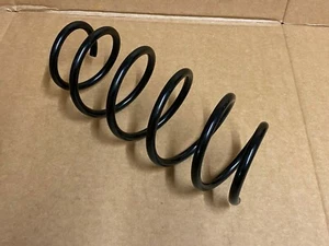 FRONT SUSPENSION COIL SPRING FOR FORD FIESTA MK7 1.25 1.4 1.6 PETROL 2008-2012 - Picture 1 of 1