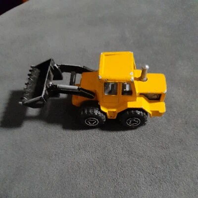 majorette tractor - Image 1 of 4