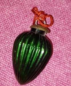 Antik Grün Med. Kugel Weihnachtsschmuck, Merury Glas, gerippte Oberseite, gebraucht - Bild 1 von 6