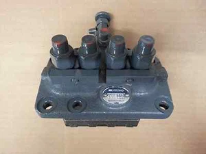 Pompa iniezione carburante Kubota V1903 originale 16454-510 usata ricostruita - Foto 1 di 3