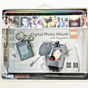 Digital Photo Album With Keychain 8Mb/USB Rechargeable - Picture 1 of 5