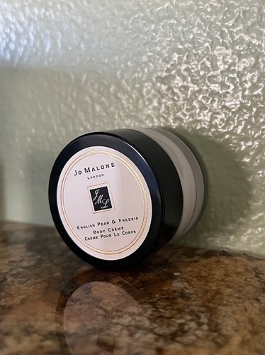 Jo Malone English Pear & Freesia Body Creme 0 5 once 15 ml formato da viaggio