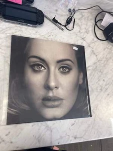 Adele - 25 (NM) Condition Vinyl Record VR12825 - Picture 1 of 2