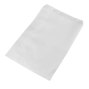 Bolsas pequeñas de mercancía de papel Kraft blanco SSWBasics 61/4” de ancho x 91/4” de alto, estuche de 1000 - Imagen 1 de 2