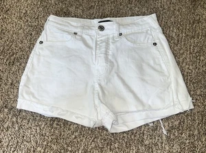 True Religion Jennie Curvy Shorts Size 27 White Mid Rise Super Skinny - Picture 1 of 4