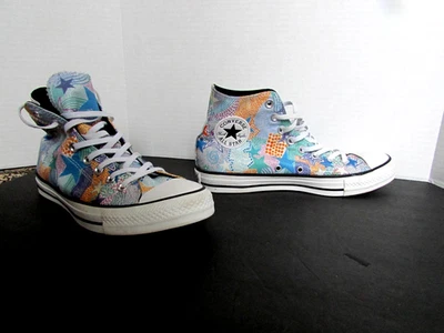Converse Chuck Taylor All Star high top Shoes Star Print pattern-Sz 9.5 - Image 1 of 4